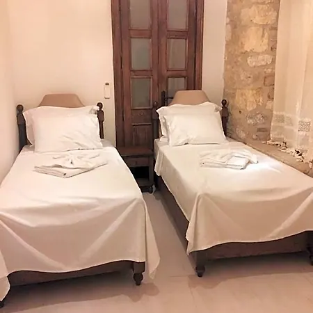 Hotel Damaki